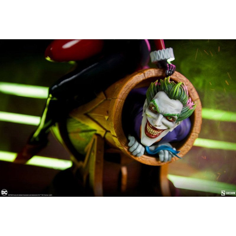  Sideshow Harley Quinn and The Joker Diorama : Toys & Games