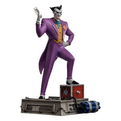 joker gallery statue