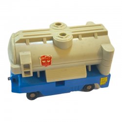 Transformers: G1 - Micromasters: Tanker Truck with Pipeline and Gusher Tanker Transport (front half)