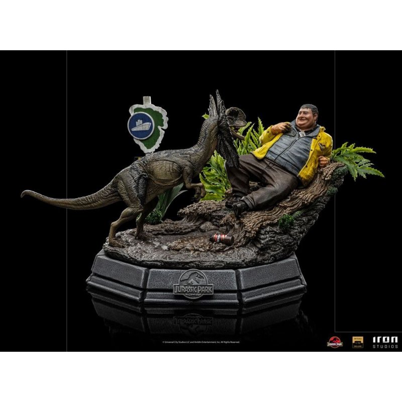 De Toyboys  Jurassic Park Demi Art Scale Statue 1/20 T-Rex attacks Donald  Gennaro 30 cm