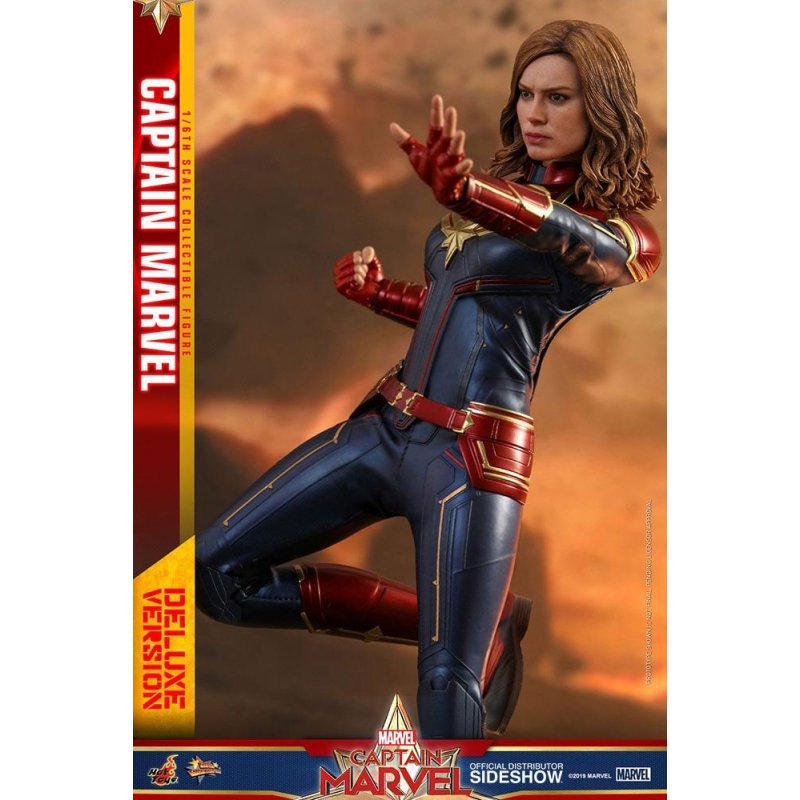 Captain Marvel MMS522 Captain Marvel (Deluxe) 1/6th Scale