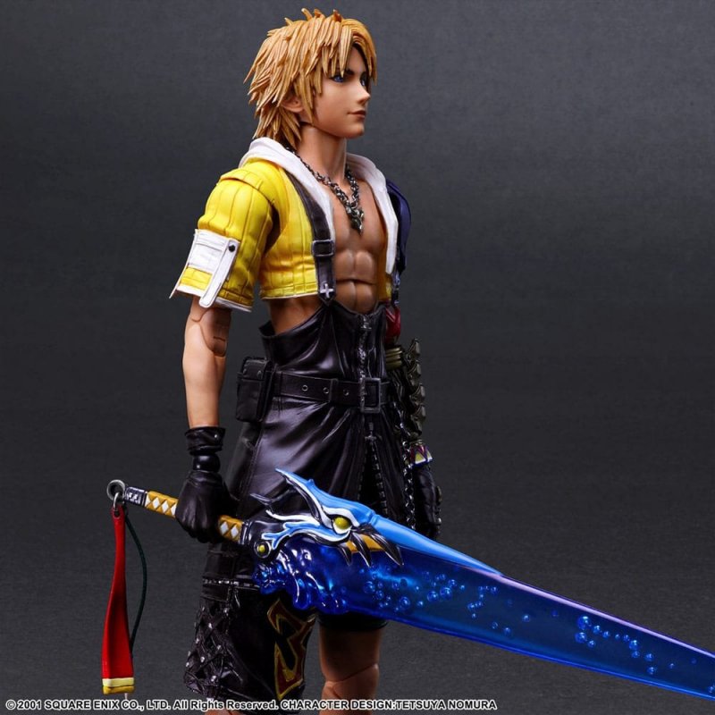 CRISIS CORE - FINAL FANTASY VII - REUNION PLAY ARTS KAI ACTION