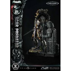 The Alien vs. Predator Museum Masterline Series Statue 1/3 Scar Predator Deluxe Version 93 cm