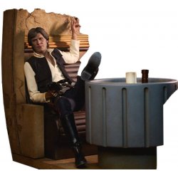 Star Wars Episode IV Mixed Media Premium Format Figure Han Solo: Sorry About the Mess 32 cm