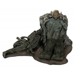 Friday the 13th: The Game Diorama Trenchcoat with Spikes Inferno Room Deluxe Set