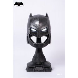 Justice League Replica 1/1 Batman v Superman: Dawn of Justice Armored Batman Helmet 50 cm