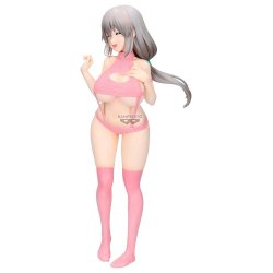 Uzaki-chan Wants to Hang Out! Eternal Romance PVC Figure Tsuki Uzaki (Sweater Swimsuit Ver.) 27 cm