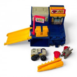 Transformers: G1 - Micromasters Greasepit