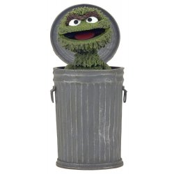 Sesame Street Ultimate Action Figure Oscar the Grouch 18 cm